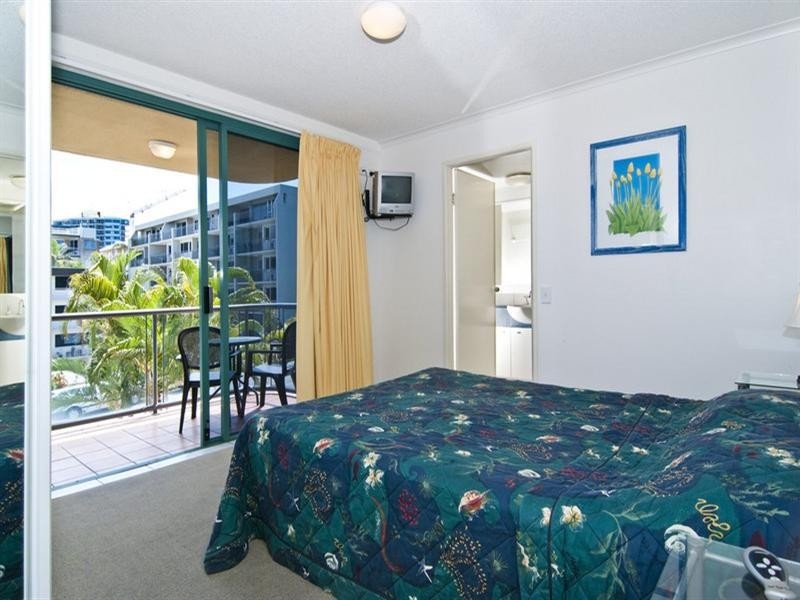 Unit 3 ‘Waterview’ 14 Bulcock Beach Esplanade, Caloundra QLD 4551