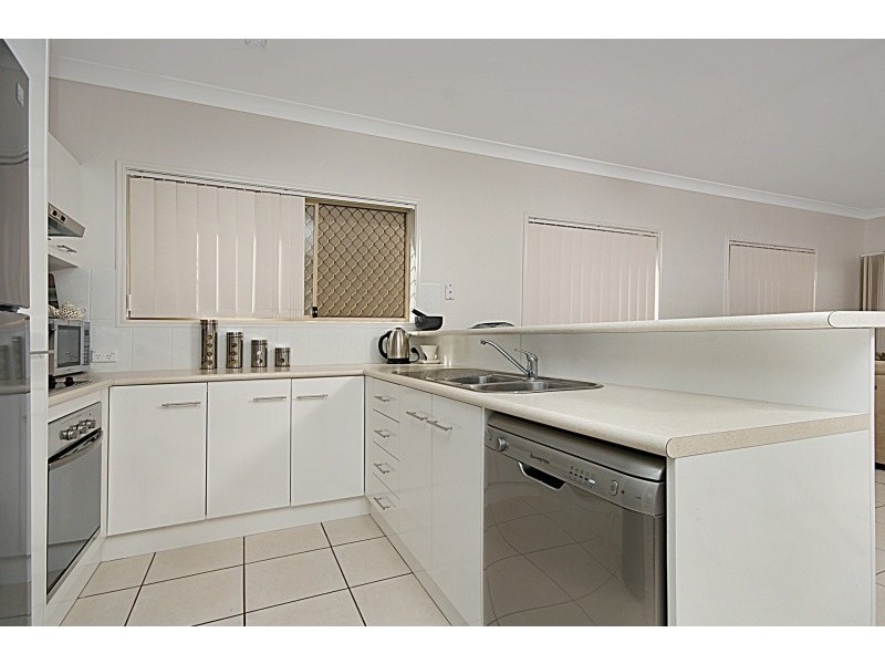 6 Huntley Place, Caloundra QLD 4551