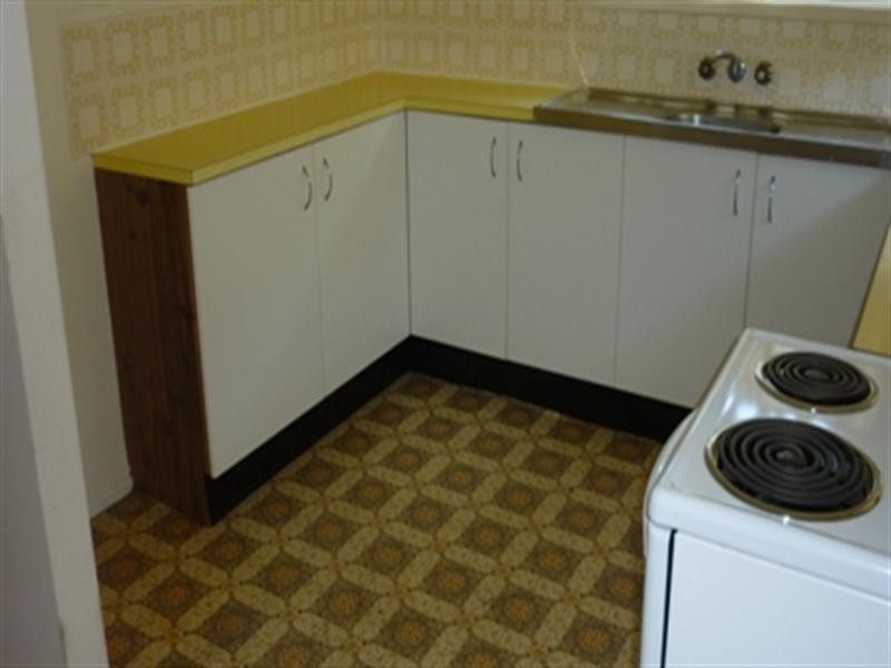 2/2 Miranda Street, Aroona QLD 4551