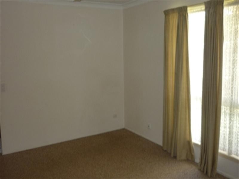 2/2 Miranda Street, Aroona QLD 4551