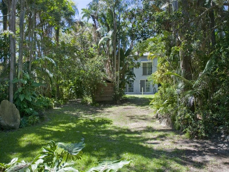 16 Edmund Street, Moffat Beach QLD 4551