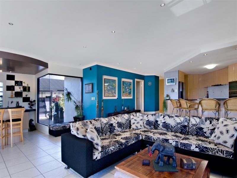 18 Wallaby Circuit, Pelican Waters QLD 4551