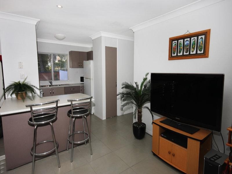 13 Barwon Street, Currimundi QLD 4551