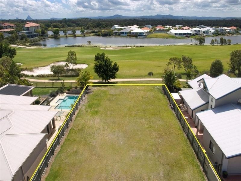 14 Webb Ellis Court, Pelican Waters QLD 4551