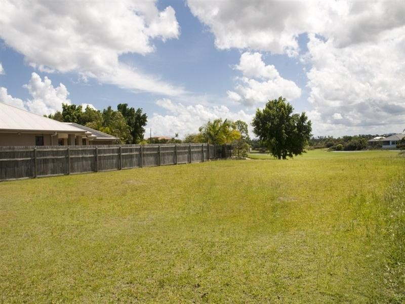 14 Webb Ellis Court, Pelican Waters QLD 4551