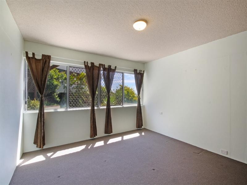 Unit 5 ‘Kailoha’ 27 Canberra Terrace, Kings Beach QLD 4551