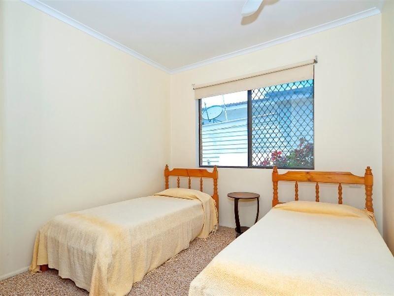 23 Blaxland Street, Golden Beach QLD 4551