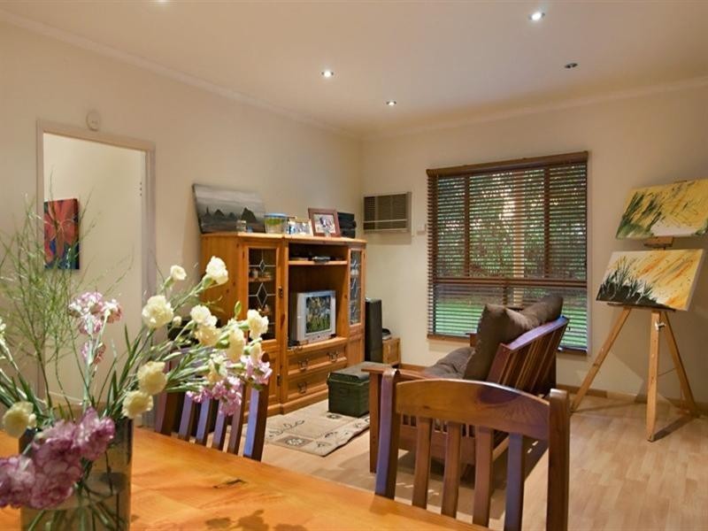 15 Casuarina Drive, Little Mountain QLD 4551