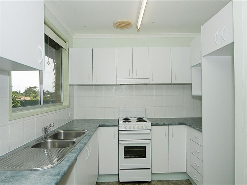 23 Rowell Street, Battery Hill QLD 4551