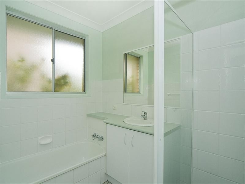 23 Rowell Street, Battery Hill QLD 4551