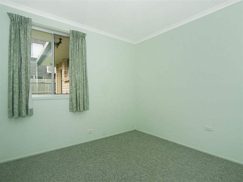 23 Rowell Street, Battery Hill QLD 4551