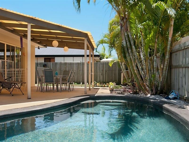 2 Fernleaf Court, Currimundi QLD 4551