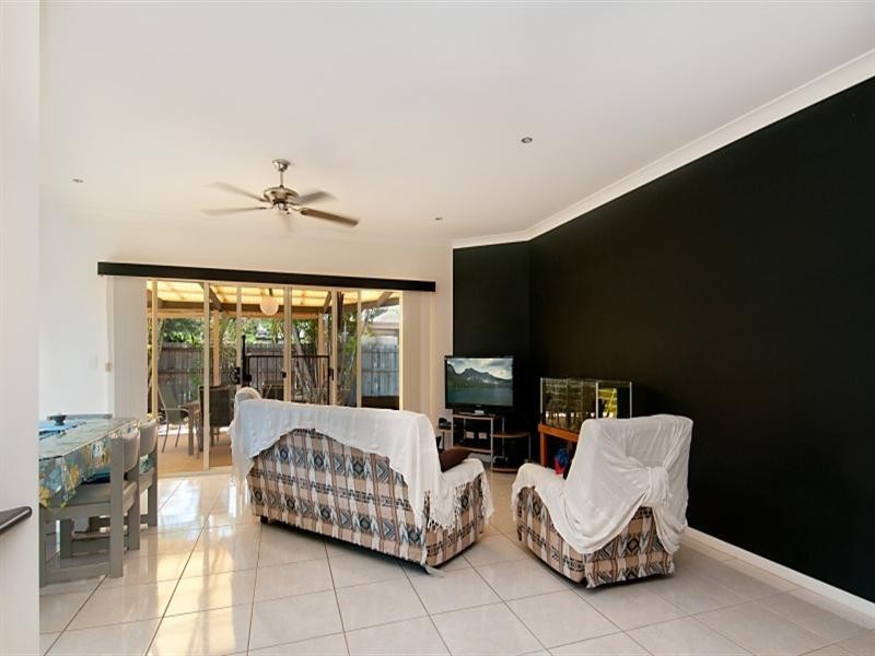 2 Fernleaf Court, Currimundi QLD 4551