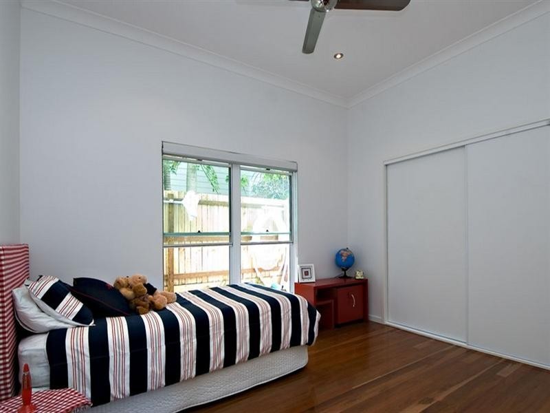 18 Bennett Street, Moffat Beach QLD 4551