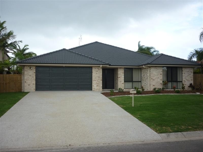 11 Gannet Close, Wurtulla QLD 4575