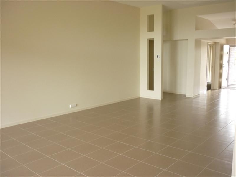 11 Gannet Close, Wurtulla QLD 4575