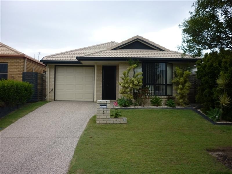 5 Mowburra Place, Caloundra West QLD 4551