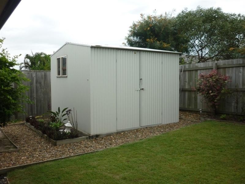 5 Mowburra Place, Caloundra West QLD 4551