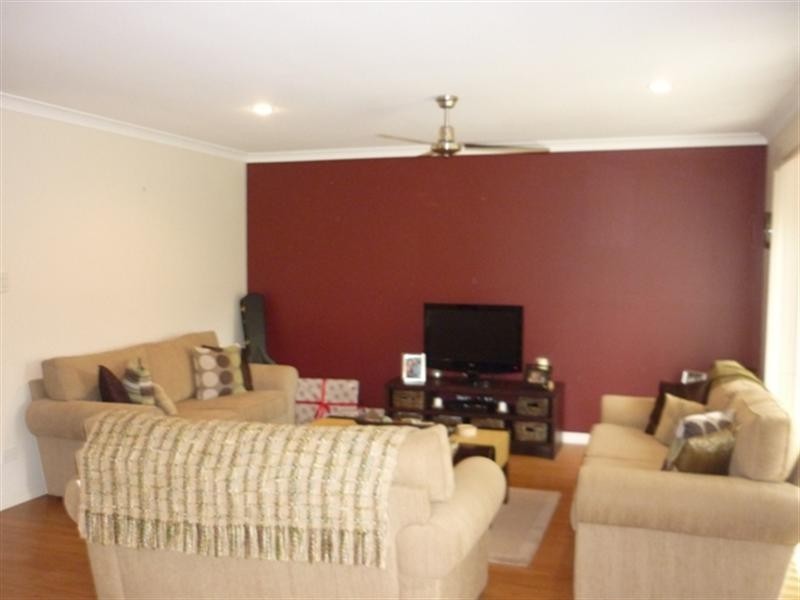 5 Mowburra Place, Caloundra West QLD 4551