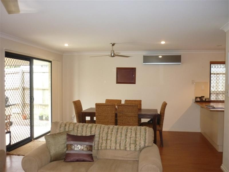 5 Mowburra Place, Caloundra West QLD 4551