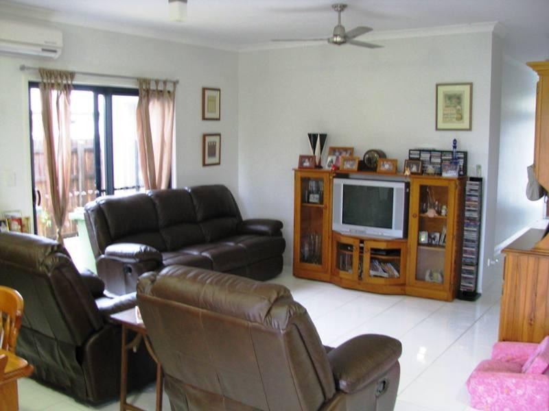 18 Wheeler Crescent, Caloundra West QLD 4551