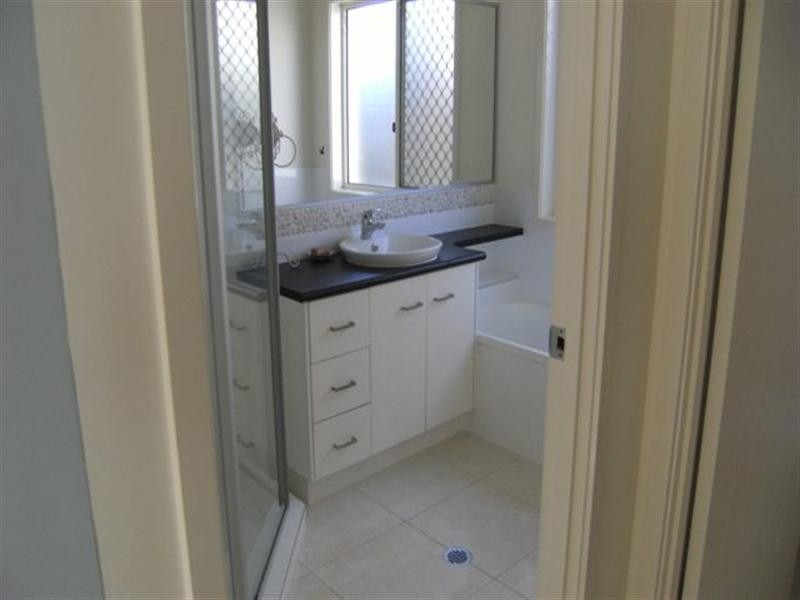 8 Toolona Place, Caloundra West QLD 4551