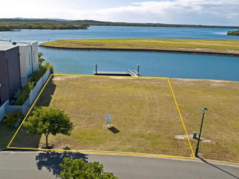 91 Marina Parade, Jacobs Well QLD 4208