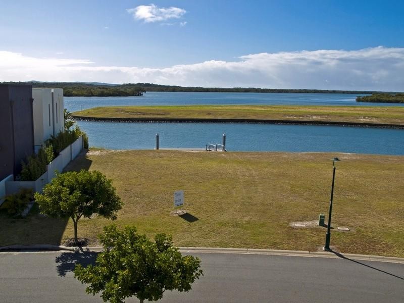 91 Marina Parade, Jacobs Well QLD 4208