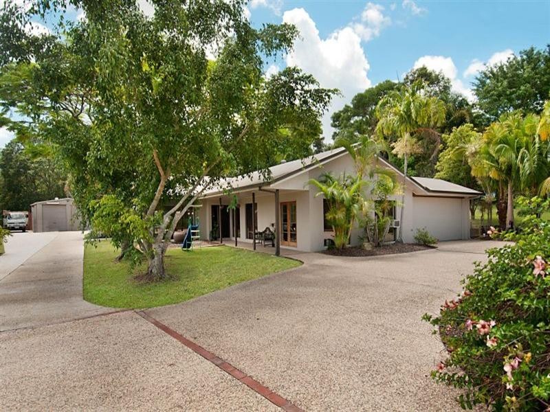 5 Ballantyne Court, Glenview QLD 4553