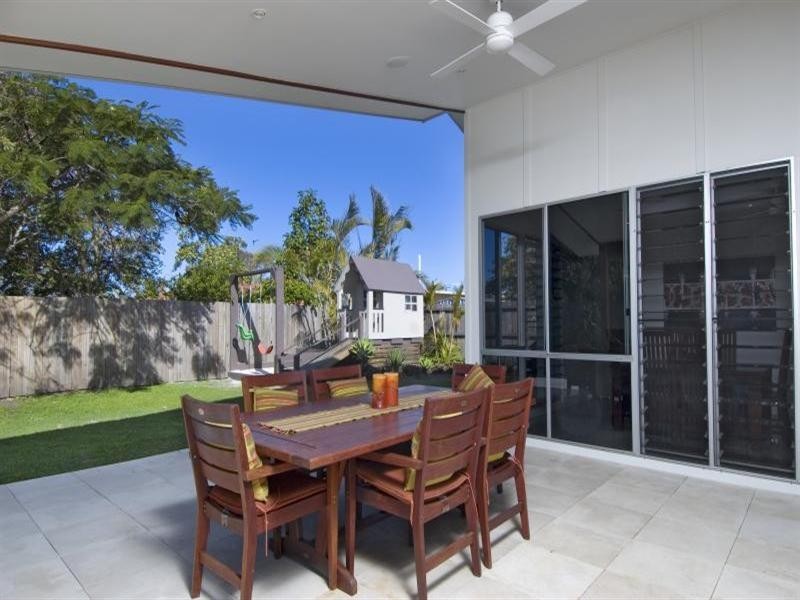 77 Westminster Avenue, Golden Beach QLD 4551