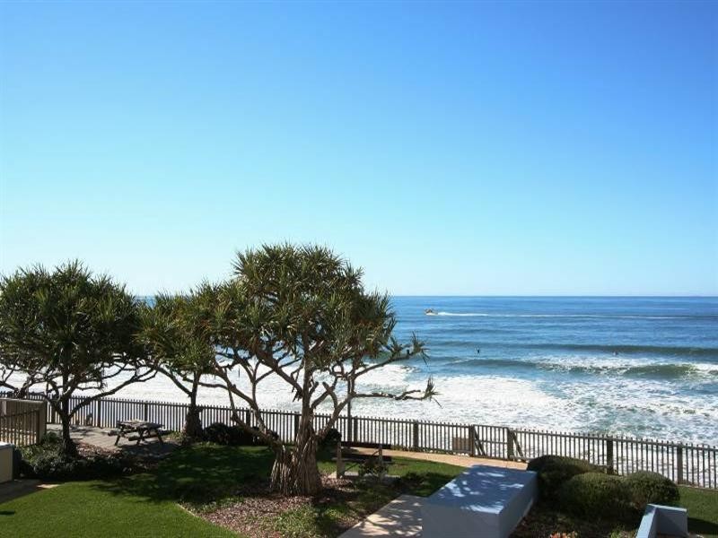 Unit 15 ‘Pandanus Court’ 2 Merrima Avenue, Kings Beach QLD 4551