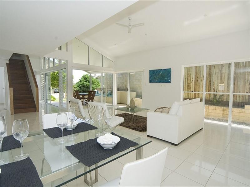 27 Dicky Beach Close, Dicky Beach QLD 4551