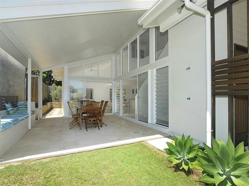 27 Dicky Beach Close, Dicky Beach QLD 4551