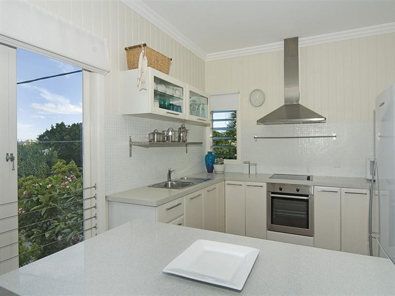 28 Henzell Street, Dicky Beach QLD 4551