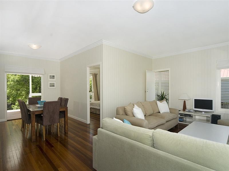 28 Henzell Street, Dicky Beach QLD 4551