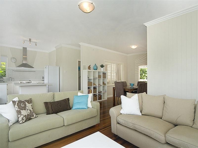 28 Henzell Street, Dicky Beach QLD 4551