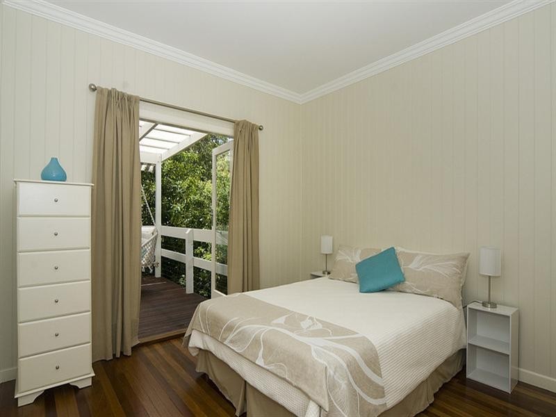 28 Henzell Street, Dicky Beach QLD 4551