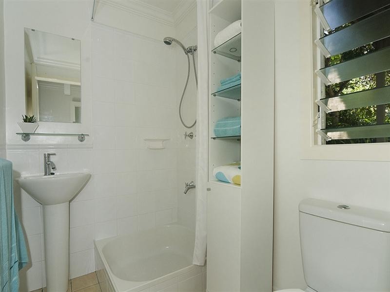 28 Henzell Street, Dicky Beach QLD 4551