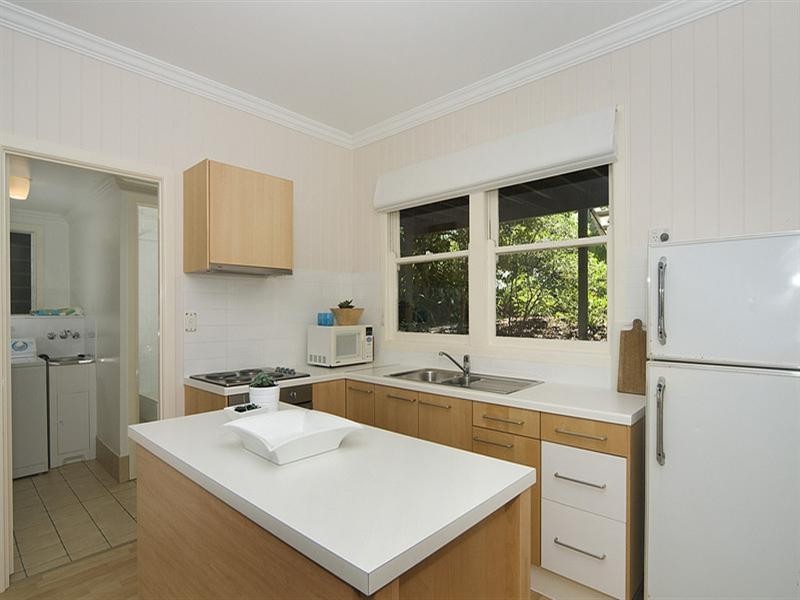 28 Henzell Street, Dicky Beach QLD 4551