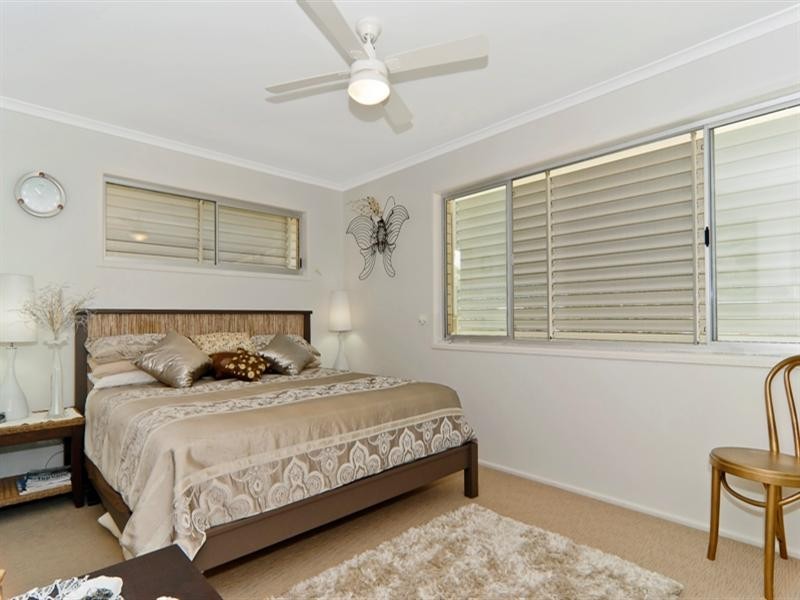 6 Roberts Street, Golden Beach QLD 4551