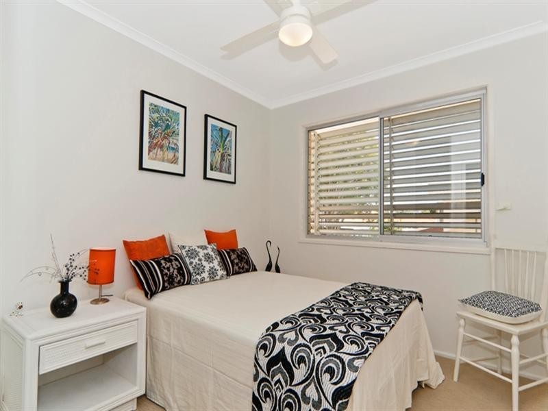 6 Roberts Street, Golden Beach QLD 4551
