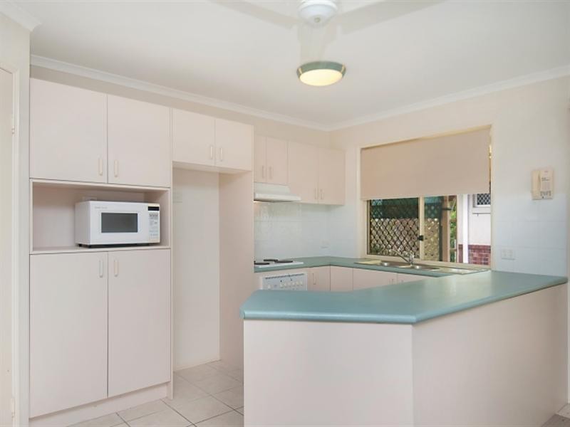 Unit 43 ‘Clearwaters’ 2 North Street, Golden Beach QLD 4551