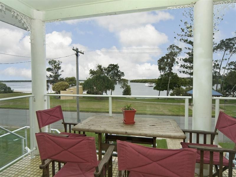 188 Golden Beach Esplanade, Golden Beach QLD 4551