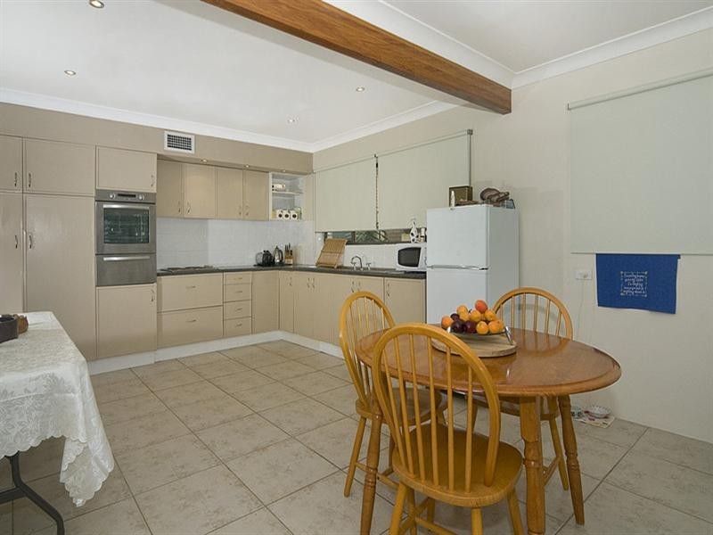 188 Golden Beach Esplanade, Golden Beach QLD 4551
