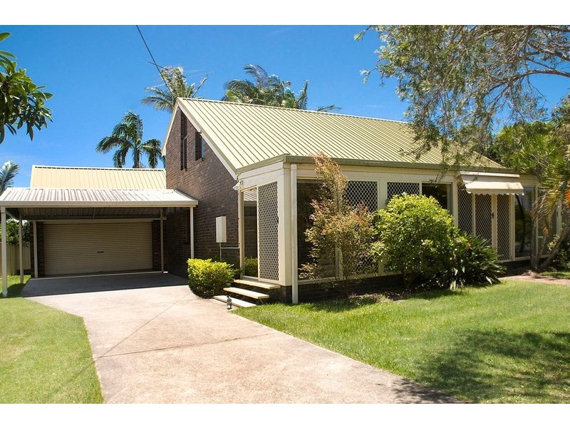 7 Truscott Court, Golden Beach QLD 4551