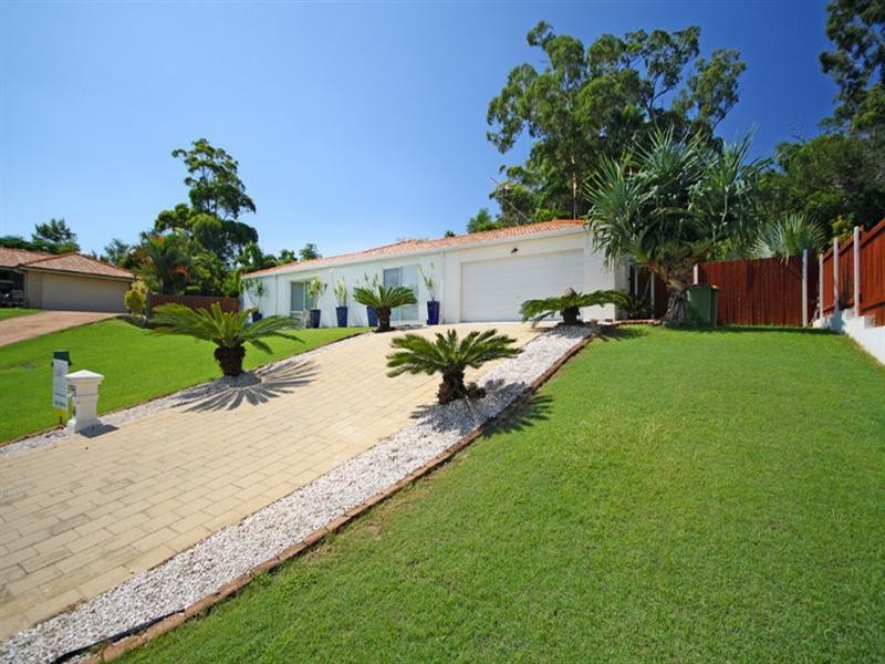 6 Heath Court, Little Mountain QLD 4551