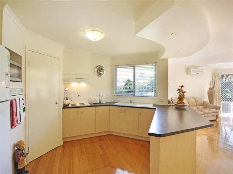 6 Heath Court, Little Mountain QLD 4551