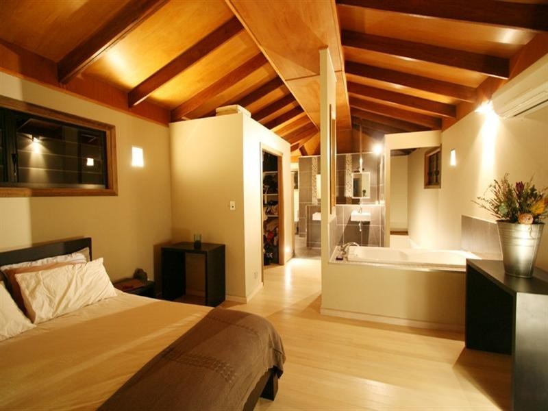 7 Timbertop Court, Little Mountain QLD 4551