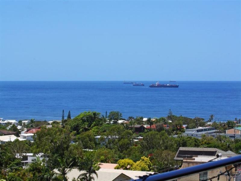 Unit 33 ‘Linear’ 34 Queen Street, Kings Beach QLD 4551