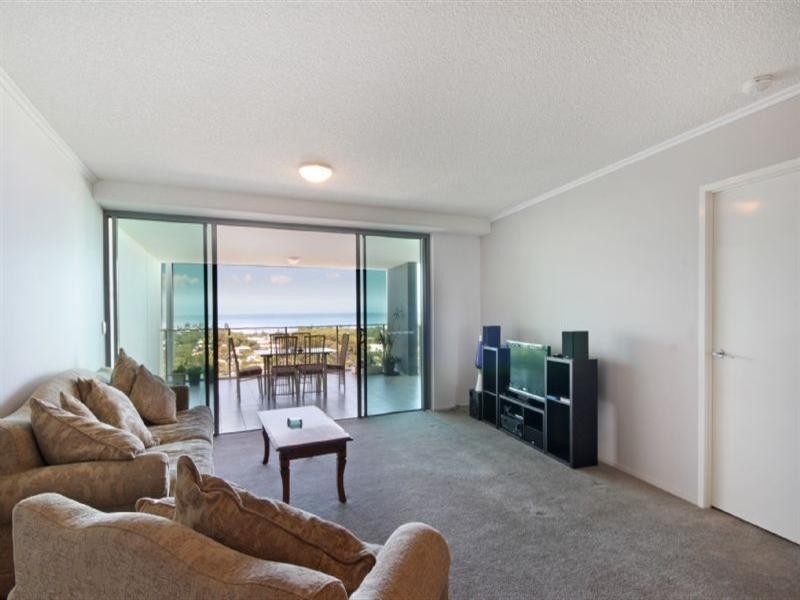 Unit 33 ‘Linear’ 34 Queen Street, Kings Beach QLD 4551